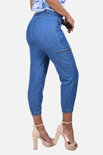 Cargar imagen en el visor de la galería, Pantalon Bermejo Denin Medio
