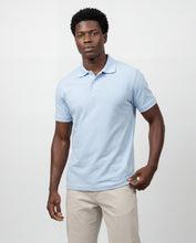 Cargar imagen en el visor de la galería, Polo Hombre Azul Claro
