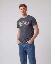 Cargar imagen en el visor de la galería, Camiseta Estampada 1090 - Negro

