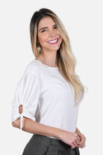 Cargar imagen en el visor de la galería, Blusa Keila Crudo
