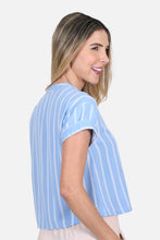 Cargar imagen en el visor de la galería, Blusa Nahia Azul Claro
