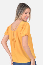Cargar imagen en el visor de la galería, Blusa Fany Mostaza Claro
