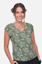 Cargar imagen en el visor de la galería, Blusa Selma Oliva
