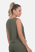 Cargar imagen en el visor de la galería, Blusa Lisboa Verde Militar
