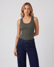 Cargar imagen en el visor de la galería, Blusa Ariel Oliva

