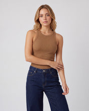 Cargar imagen en el visor de la galería, Blusa Tiana Miel
