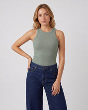 Cargar imagen en el visor de la galería, Blusa Tiana Verde Pistacho
