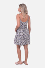Cargar imagen en el visor de la galería, Vestido Ania Beige
