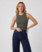 Cargar imagen en el visor de la galería, Blusa Mila Oliva
