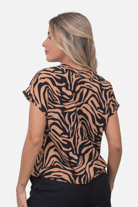 Blusa Chanel Camel