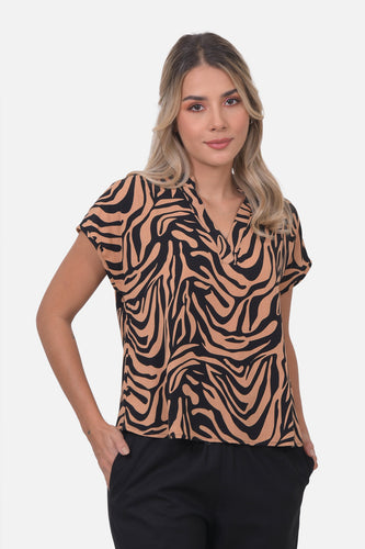Blusa Chanel Camel