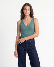 Cargar imagen en el visor de la galería, Blusa Iris Esmeralda
