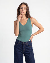 Cargar imagen en el visor de la galería, Blusa Iris Esmeralda
