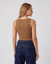 Cargar imagen en el visor de la galería, Blusa Iris Miel
