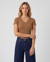 Cargar imagen en el visor de la galería, Blusa Moon Miel
