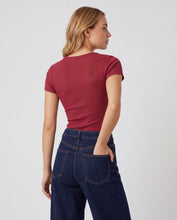 Cargar imagen en el visor de la galería, Blusa Moon Roja
