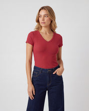 Cargar imagen en el visor de la galería, Blusa Moon Roja
