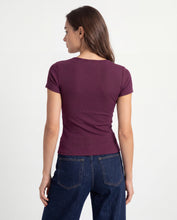 Cargar imagen en el visor de la galería, Blusa Moon Vino
