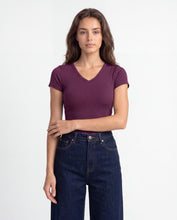 Cargar imagen en el visor de la galería, Blusa Moon Vino
