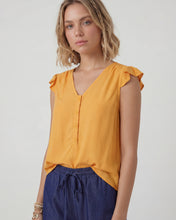 Cargar imagen en el visor de la galería, Blusa Xiomara Mostaza
