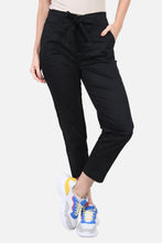 Cargar imagen en el visor de la galería, Pantalon Galan Negro
