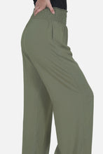 Cargar imagen en el visor de la galería, Pantalon Petra Verde Militar
