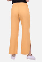 Cargar imagen en el visor de la galería, Pantalon Paramo Mostaza
