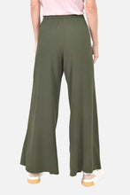 Cargar imagen en el visor de la galería, Pantalon Celina Verde Militar
