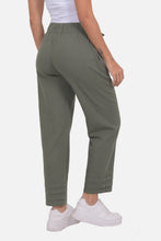 Cargar imagen en el visor de la galería, Pantalon Tamara Verde Militar
